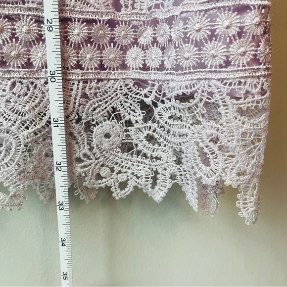 Saylor Adwoa Lavender Romantic Lace Mini Cocktail Homecoming Dress - Picture 11 of 12